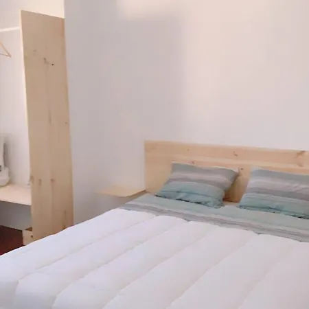 Self-check In Sunny & Charming Appartement