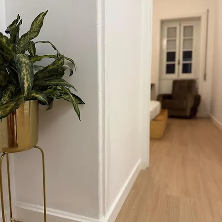Appartement Self-check In Sunny & Charming Coïmbre